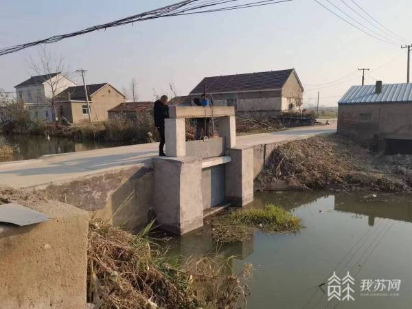必威射阳扎实做好防汛设施检修 保障防汛设施安全运行(图1) 必威射阳扎实做好防汛设施检修 保障防汛设施安全运行(图1)